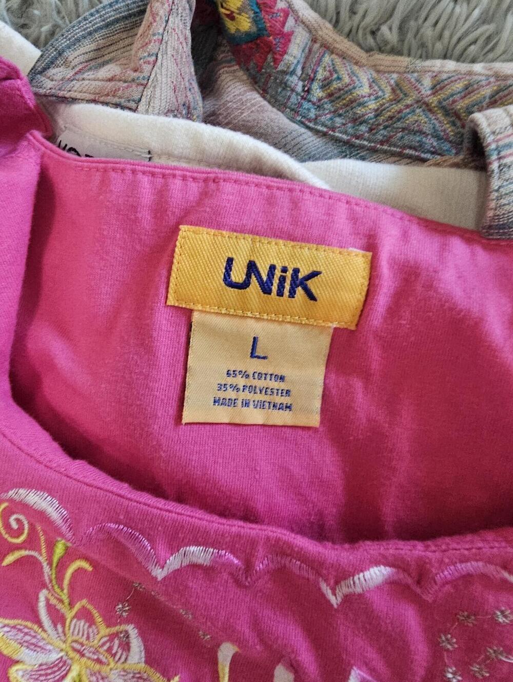 UNIK Pink Embroidered Floral Short Sleeve Shirt Large - Picture 2 of 5